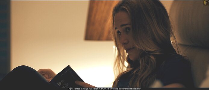 Piper Perabo leaked photo #4