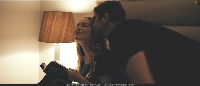 Piper Perabo leaked photo #5