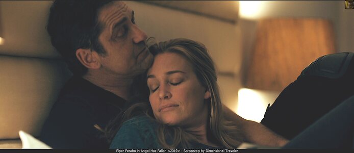 Piper Perabo leaked photo #8
