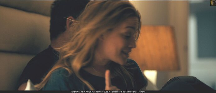 Piper Perabo leaked photo #12