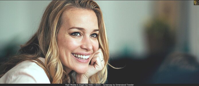 Piper Perabo leaked photo #24