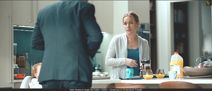 Piper Perabo leaked photo #29