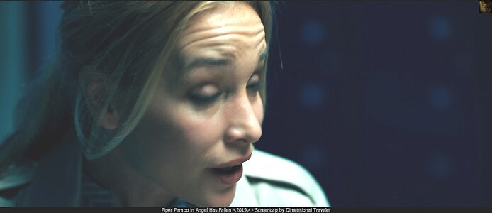 Piper Perabo leaked photo #42