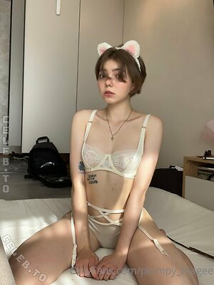 Plumpy Mage Nude Leaked Photo #8