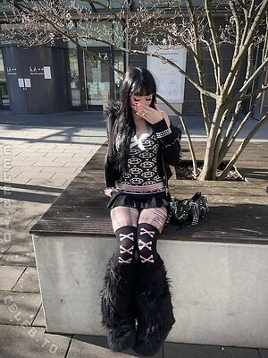 Pois0nedvmp1re Nude Leaked Photo #38