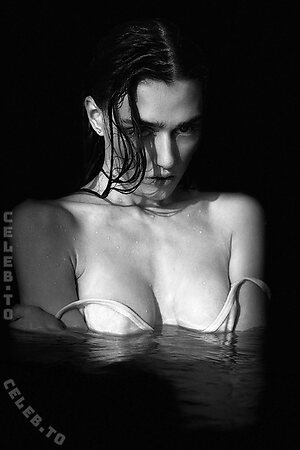 Polina Frey photo