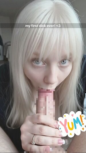 Polinakeller19 leaked photo #3