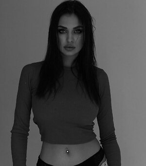 polina.marchi leaked photo #2