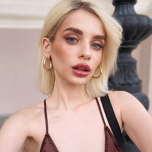 poollyyyyyy leaked photo #2