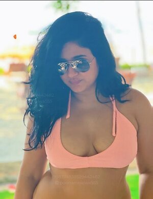 Poonam Bajwa leaked photo #3