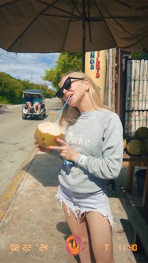 Portia Doubleday leaked photo #70