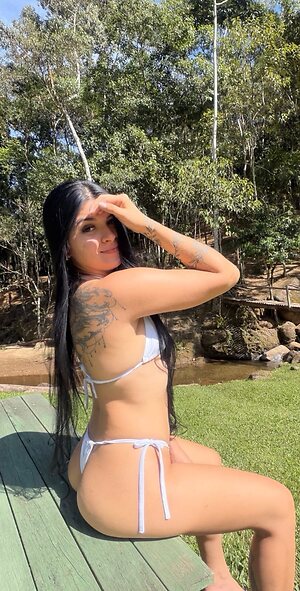 Postem tópicos de brasileiras
