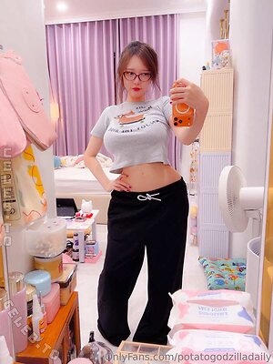 Potato Godzilla Nude Leaked Photo #135