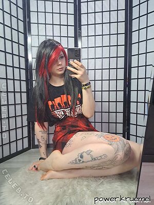 Powerkruemel Nude Leaked Photo #28