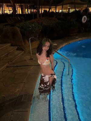 prettyluhhangie leaked photo #61