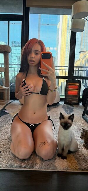 prettyluhhangie leaked photo #86