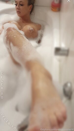 Prettypunisher90 Nude Leaked Photo #46