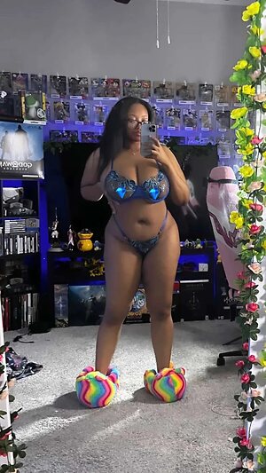 Princessbedras Nude Leaked Photo #2