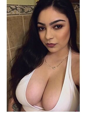 Priscilla Yasury leaked photo #3