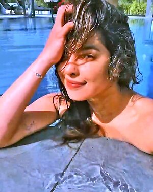 Priyanka Chopra Collection leaked photo #25