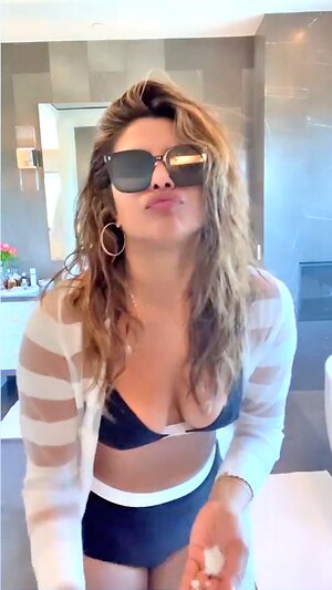 Priyanka Chopra Collection Nude Leaked Photo #33