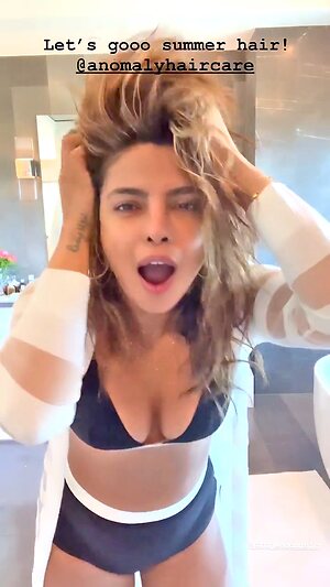 Priyanka Chopra Collection Nude Leaked Photo #37