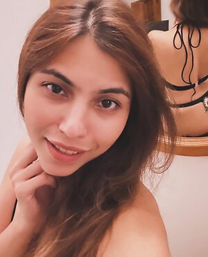Priyanka Prateek leaked photo #11