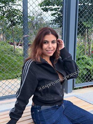 Priyanka Prateek leaked photo #22