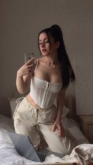 Professionalvirginnn leaked photo #7