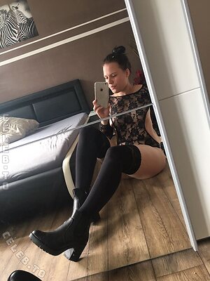 Pueppi95 Nude Leaked Photo #14