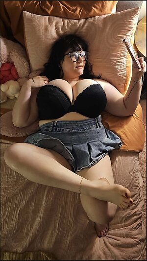 queenleia195 leaked photo #16