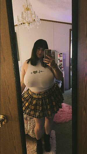 queenleia195 leaked photo #29