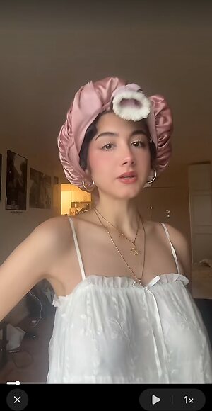 quietgirlloudthoughts leaked photo #3