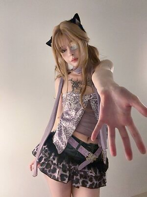 Qusakabi leaked photo #4