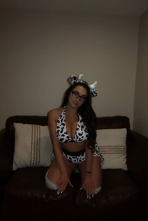 qveenjulia leaked photo #8