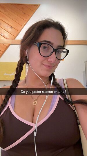 qveenjulia leaked photo #24