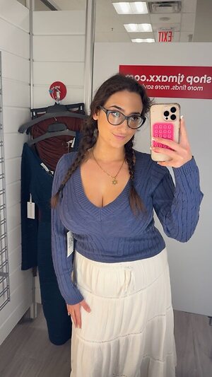 qveenjulia leaked photo #63