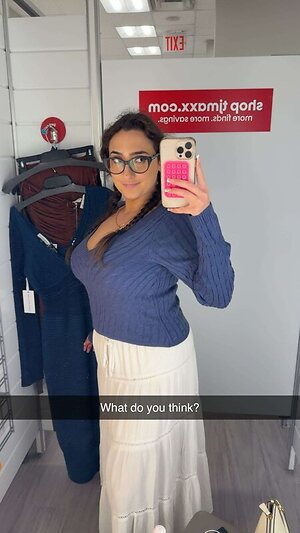 qveenjulia leaked photo #67