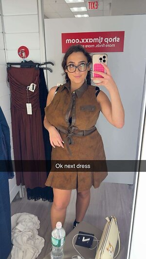 qveenjulia leaked photo #72