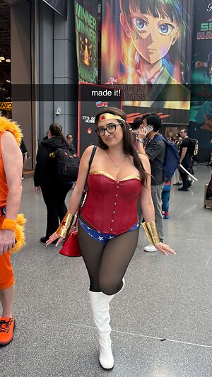 qveenjulia leaked photo #125