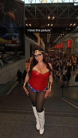 qveenjulia leaked photo #131