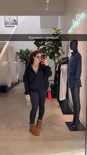 qveenjulia leaked photo #173