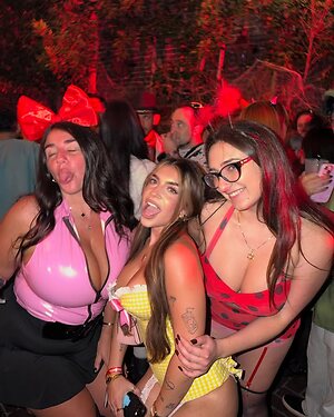 qveenjulia leaked photo #258