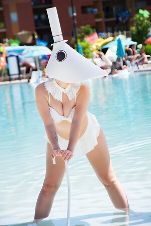 qweeneevee leaked photo #68