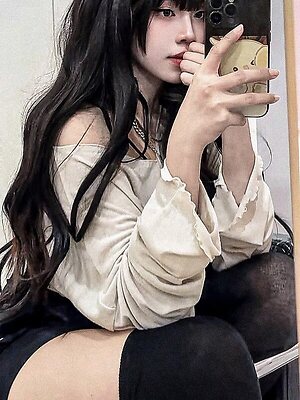 R U A N leaked photo #10