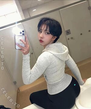 r4y_ly leaked photo #57