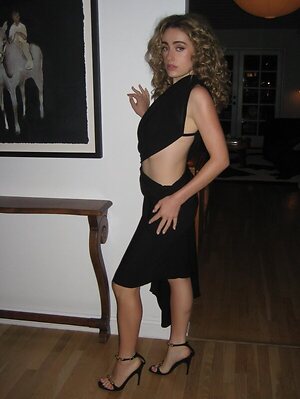 Rachel Anne Sennott leaked photo #10