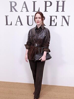 Rachel Brosnahan leaked photo #11