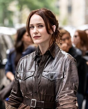 Rachel Brosnahan leaked photo #15
