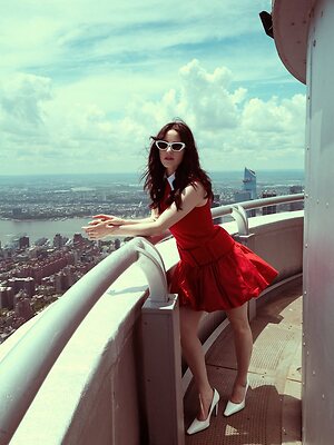 Rachel Brosnahan leaked photo #30